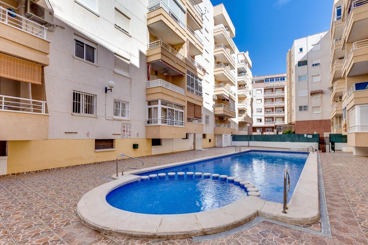 Apartamento La Loma 11 トレビエハ エクステリア 写真